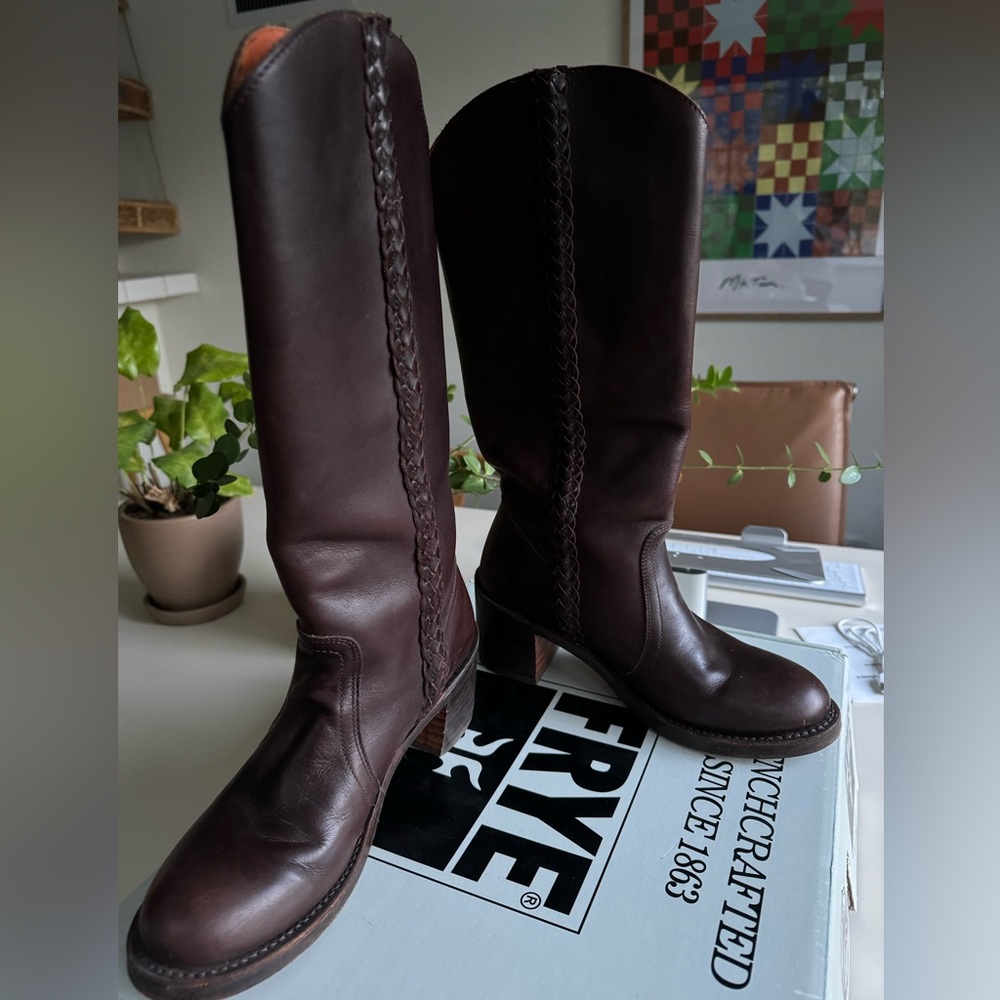 Frye Women's Heeled Boots - Dark Brown
